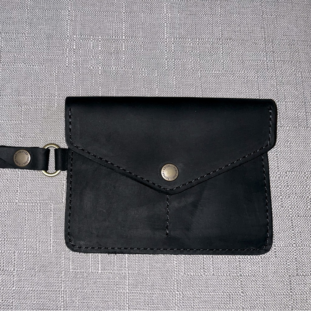Portland Leather Passport Wallet